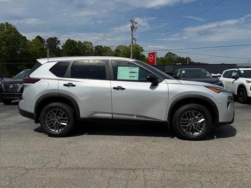 2025 Nissan Rogue S