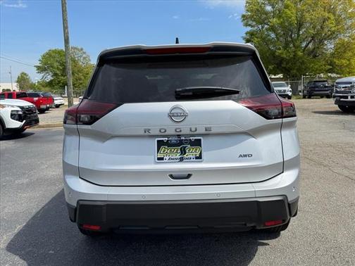 2025 Nissan Rogue S