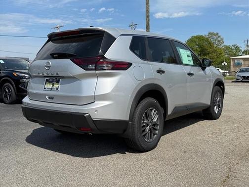 2025 Nissan Rogue S