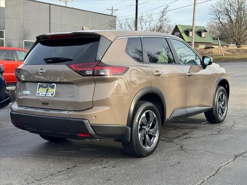 2025 Nissan Rogue SV