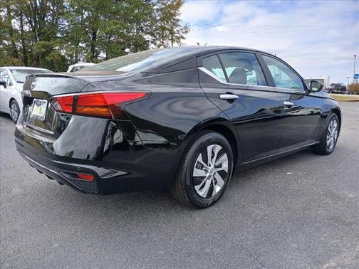 2025 Nissan Altima S