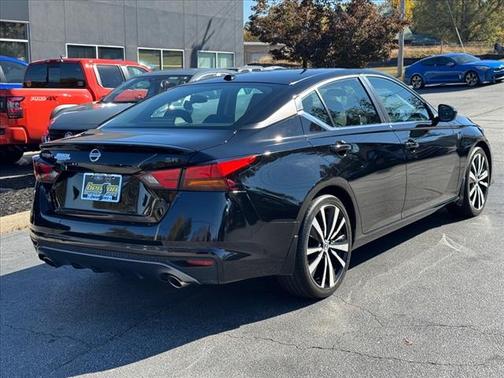 2019 Nissan Altima 2.5 SR