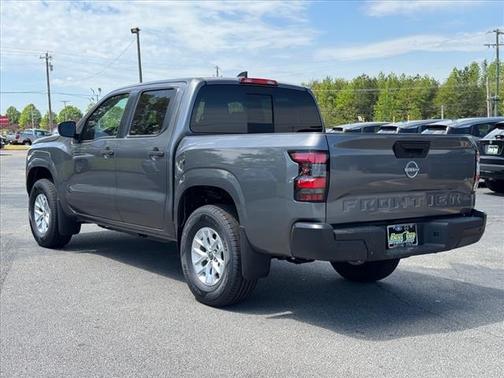 2025 Nissan Frontier S