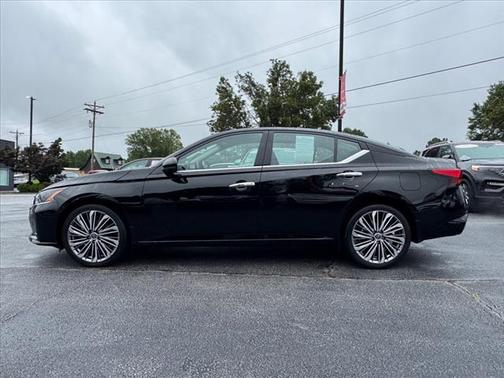 2024 Nissan Altima 2.5 SL