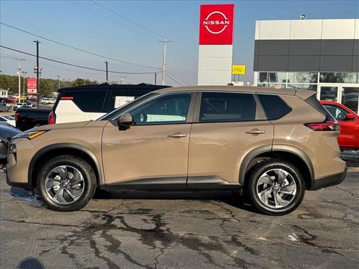 2025 Nissan Rogue SV