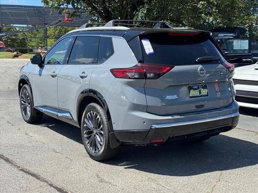 2025 Nissan Rogue Platinum