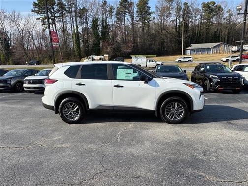2025 Nissan Rogue S