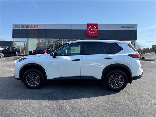 2025 Nissan Rogue S