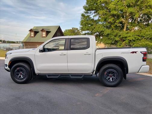 Glacier White 2025 Nissan Frontier PRO-4X