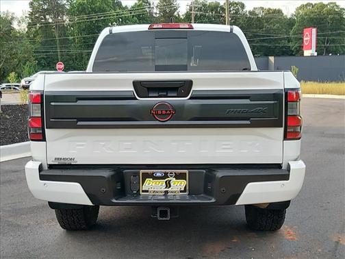 Glacier White 2025 Nissan Frontier PRO-4X