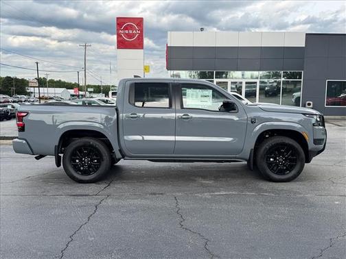 Boulder Gray Metallic 2026 Nissan Frontier SV