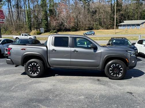 2024 Nissan Frontier PRO-4X