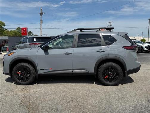 2025 Nissan Rogue Rock Creek