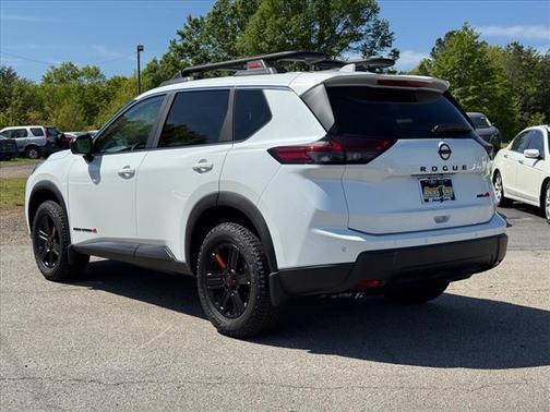 2025 Nissan Rogue Rock Creek