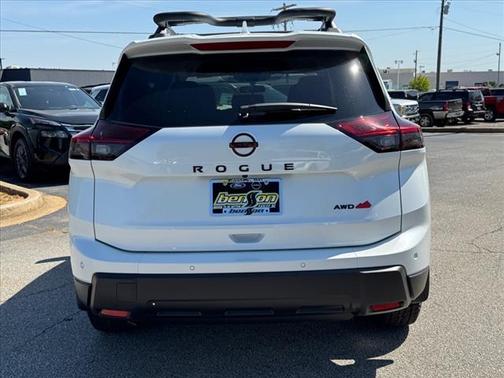 2025 Nissan Rogue Rock Creek