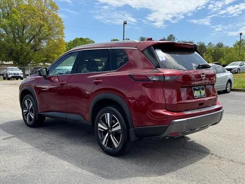 2025 Nissan Rogue SL