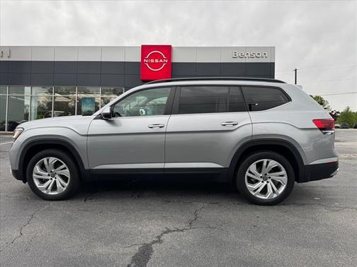 2022 Volkswagen Atlas 3.6L SE w/Technology