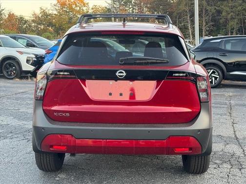 2026 Nissan Kicks SV