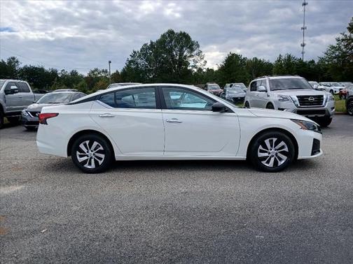 2025 Nissan Altima S
