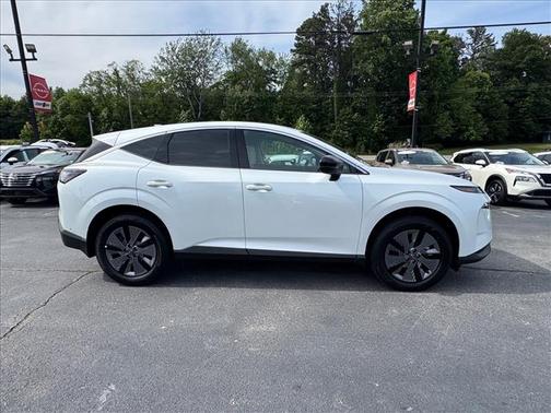 White Pearl 2025 Nissan Murano SL