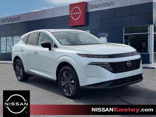 White Pearl 2025 Nissan Murano SL