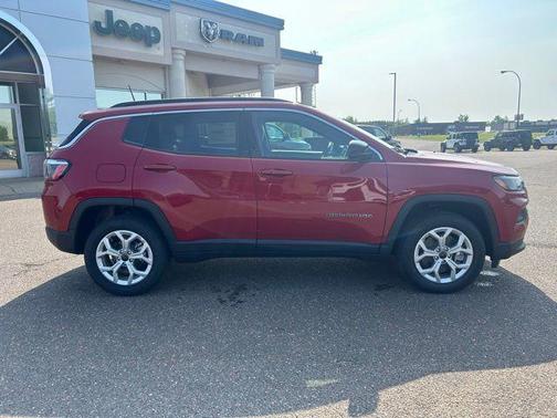 2025 Jeep Compass Latitude