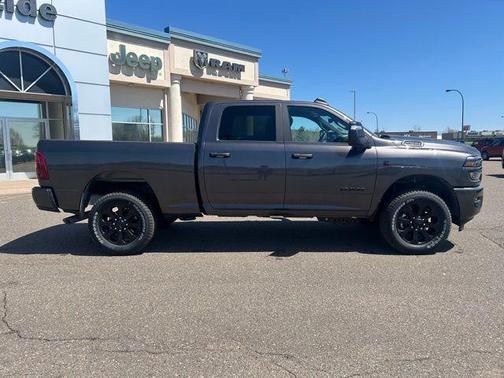 2025 RAM 2500 Big Horn Crew Cab 4x4 6'4' Box
