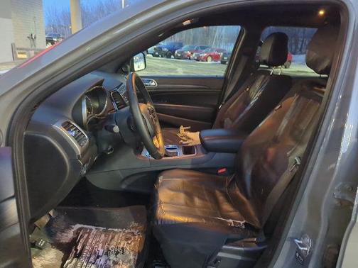 2021 Jeep Grand Cherokee Laredo