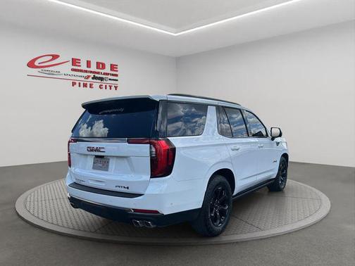 White 2025 GMC Yukon AT4 Ultimate 4WD