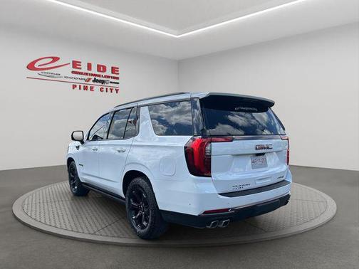 White 2025 GMC Yukon AT4 Ultimate 4WD