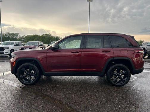 2025 Jeep Grand Cherokee Limited X