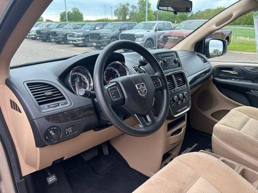 2016 Dodge Grand Caravan AVP/SE