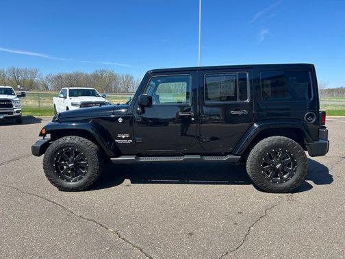 2017 Jeep Wrangler Unlimited Sahara