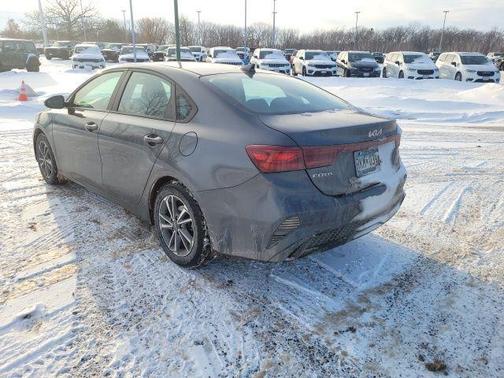 2022 Kia Forte LXS