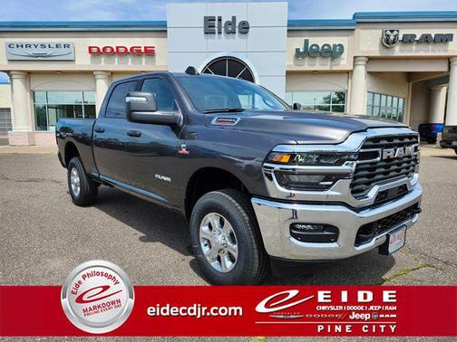 2025 RAM 2500 Big Horn Crew Cab 4x4 6'4' Box