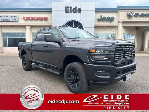 2025 RAM 3500 Tradesman Crew Cab 4x4 6'4' Box