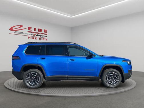 Hydro Blue Pearlcoat 2026 Jeep Cherokee Limited
