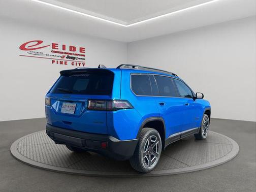 Hydro Blue Pearlcoat 2026 Jeep Cherokee Limited