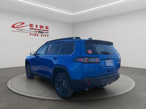 Hydro Blue Pearlcoat 2026 Jeep Cherokee Limited