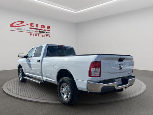2019 RAM 3500 Tradesman Crew Cab 4x4 8' Box