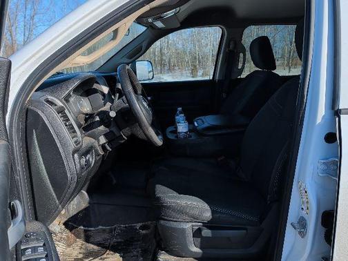 2019 RAM 3500 Tradesman Crew Cab 4x4 8' Box