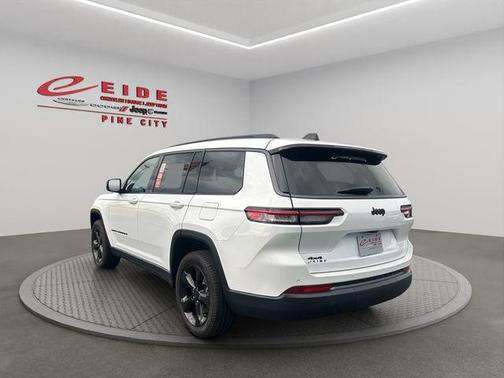 Bright White Clearcoat 2026 Jeep Grand Cherokee L Limited