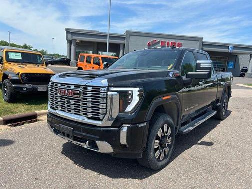 Onyx Black 2024 GMC Sierra 3500 Denali