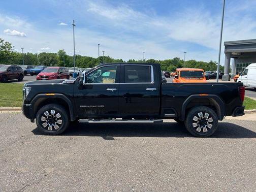 Onyx Black 2024 GMC Sierra 3500 Denali