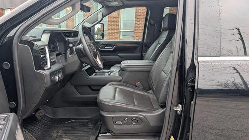 Onyx Black 2024 GMC Sierra 3500 Denali