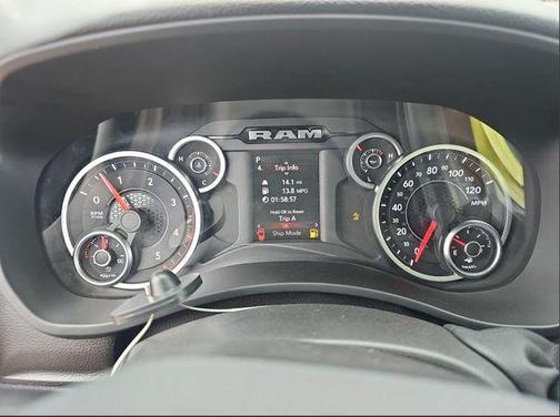 2025 RAM 2500 Big Horn Crew Cab 4x4 6'4' Box