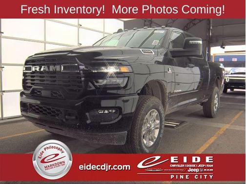 2025 RAM 2500 Big Horn Crew Cab 4x4 6'4' Box