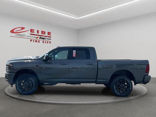 Ceramic Gray Clearcoat 2026 RAM 3500 Laramie Crew Cab 4x4 6'4' Box