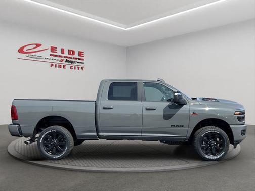 Ceramic Gray Clearcoat 2026 RAM 3500 Laramie Crew Cab 4x4 6'4' Box