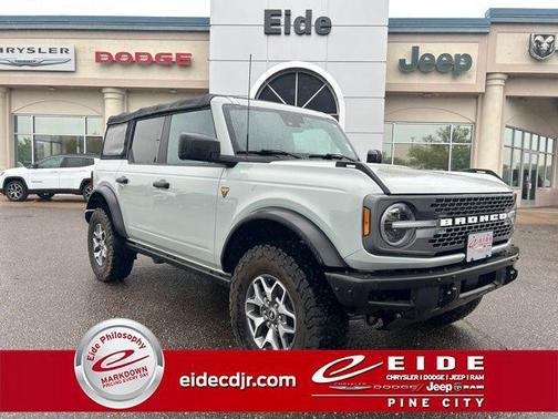 2022 Ford Bronco Badlands